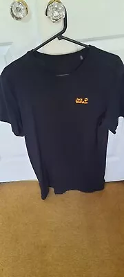 Jack Wolfskin T Shirt • £5