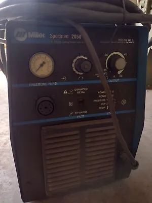 Miller Spectrum 2050 Plasma Cutter Power's On  Will Not Cut For Parts  • $400