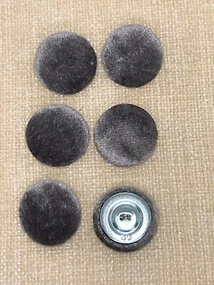 Dove Pastiche Crushed Velvet 45L/28mm Upholstery Loop Back Buttons Grey • £1.59