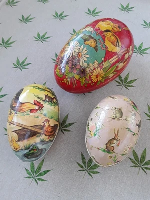 £15 • Buy Vintage Easter Eggs 1950s ( Papier Mache )