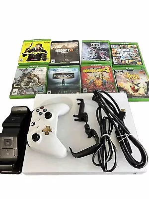 Xbox One X 1tb White Bundle • $150