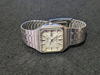 $61.97 • Buy Rare Vintage Citizen Crystron Mens Watch Day Date 8550 859448-Y For Repair