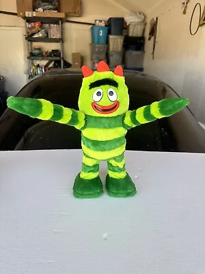 Yo Gabba Gabba Dancing BROBEE Spin Master 15  Sings & Dances 6010004 • $27.99