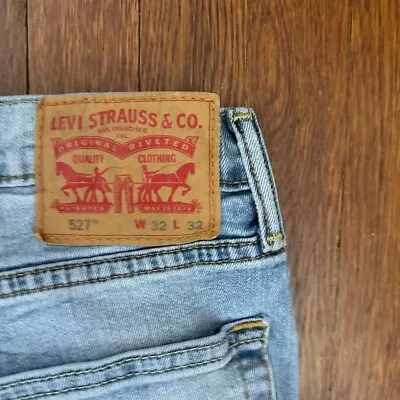 527 Levis Mens Jeans (32x32) Light Wash Distressed • $20