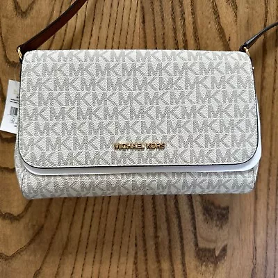 NWT - Michael Kors Jet Set Medium Convertible Pouchette Crossbody - Vanilla • $149.99