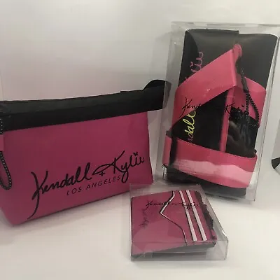 $24.95 • Buy Kendall + Kylie Bundle Make Up Bag, Wallet, & Brush Holder Waist Belt $48 Retail