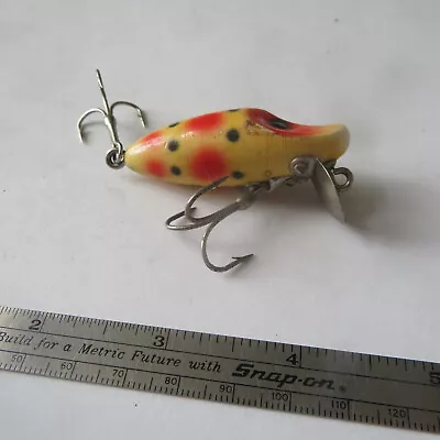 Fishing Lure Stunter 21/8   Vintage   River Type  Minnow  Strawberry • $4.99