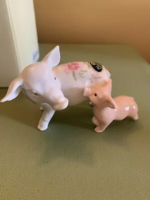 Aynsley Wild Tudor Fine Bone China Pig & Piglet Animal Figurine. Boxed • £12.99