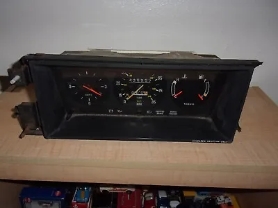 1981-1985 Volvo 240 242 244 245 Gauge Instrument Cluster Assembly OEM For Parts • $54.99