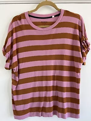 Women's Boden Top Large • $9.99