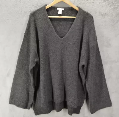 H&M Womens Pullover Sweater M Charcoal Long Sleeve High Low V Neck Flared Sleeve • $17.99