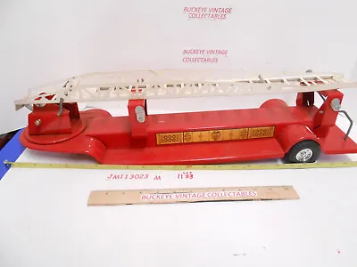 Vintage Metal Ertl Hook And Ladder Squad Fire Truck 24  Long • $19.95