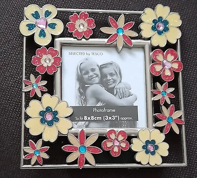 £1.99 • Buy Silver Floral Photo Frame For 8x8cm Photo