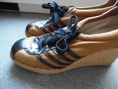 MARC By MARC JACOBS Wedge  Trainer-like Shoes. Rattan Heel. EXTREMELY RARE. • £40