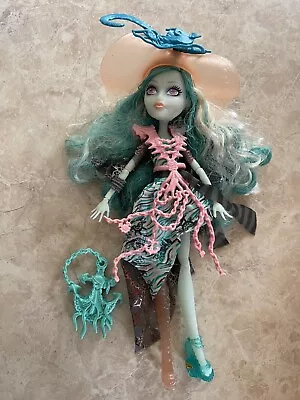 Monster High Doll VANDALA DEBLOONS HAUNTED GETTING GHOSTLY LOT • $59.95