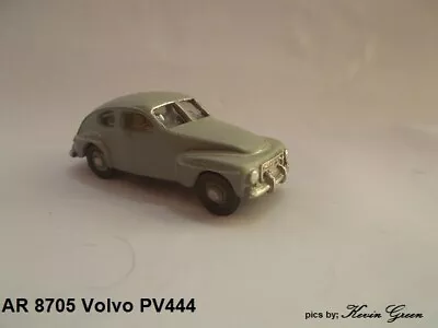 1:86 - H0 Scale   Auto Replicas    Ar. 8705 Volvo Pv444  White Metal Car Kit • $14.91