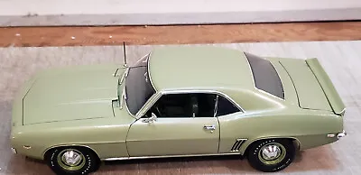 Acme 1:18 - 1969 Copo Camaro Prazych Exc - Forest Green- Hardtop-new-superb • $89.99