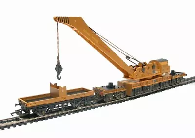 Hornby R6204 75 Ton Breakdown Crane 'ADB 141' Weathered Edition • £27.50