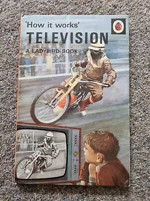 Vintage Ladybird Hardback Books Ladybird Series 654– How It Works Television • £1.99