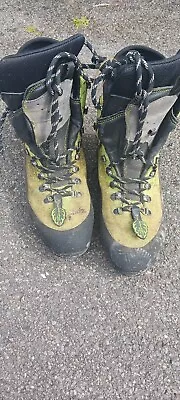 £75 • Buy Arbortec Scafell Lite Lime Class 2 Chainsaw Boots