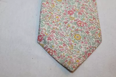 VAN BUCK PLATINUM TIE.  Liberty . • £2.99