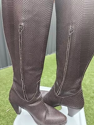 R.m Williams Knee High Womens  Brown Boots Size 9 1/2. Pre Owned • $122.50