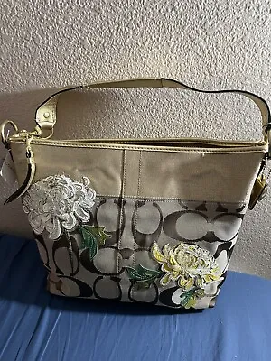 NEW VTG Coach Signature Floral Applique LIMITED ED Khaki/Gold Canvas Hobo Bag • $300