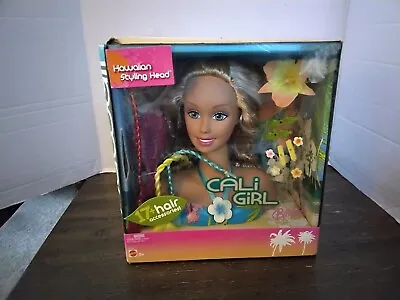 VTG Mattel Cali Girl Hawaiian Styling Head W 17+ Hair Accessories-Barbie 2005 • $75
