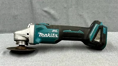 Makita XAG04 18V 4 1/2 / 5  Cut Off/Angle Grinder (Tool Only) Free Shipping • $89.99