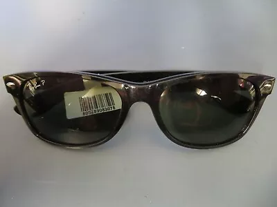 Ray-Ban New Wayfarer Classic Black / Green Polarized Sunglasses RB2132 901/58 55 • $84.95