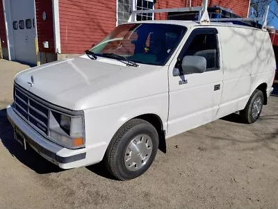 1987 Dodge Caravan  • $500