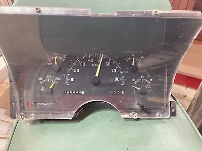 OEM 92-94 Chevy/GMC Truck Suburban Tahoe Yukon Gauge Cluster Used • $95