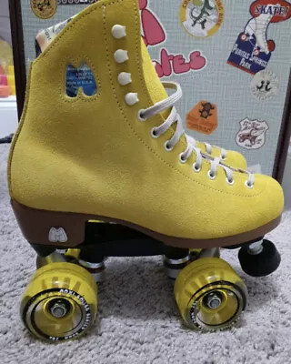 Moxi Lolly Roller Skates Size 6 • $450