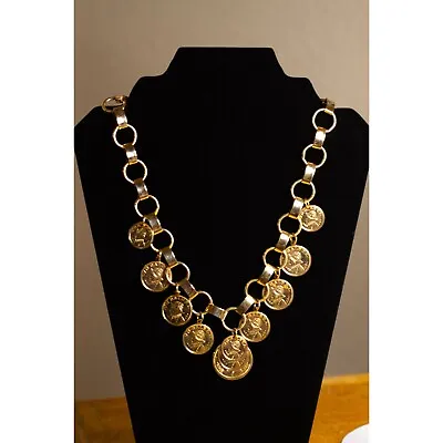 Vintage VN Balboa Panama Coin Gold Tone Necklace 18  • $31.50