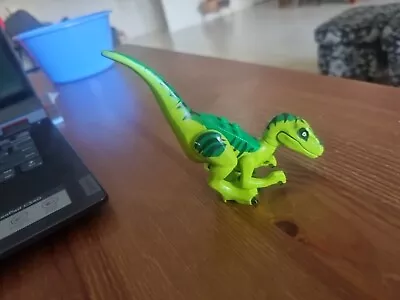 Lego Jurassic World Juniors RAPTOR Dino Green Dinosaur Minifigure From 10757 • $14.99