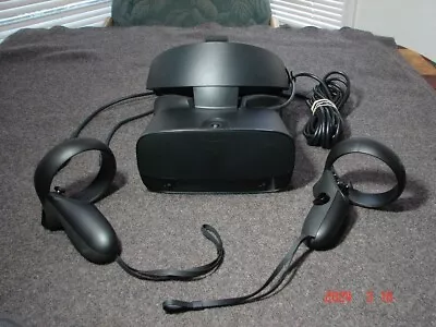 Oculus Rift S PC VR Virtual Reality Gaming System ~Nice!~ • $149.99