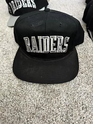 VTG 90s STARTER SnapBack Hat - LOS ANGELES RAIDERS ARCH NFL - 1st Gen White Tag • $125