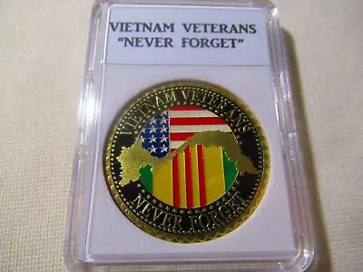 VIETNAM VETERANS *NEVER FORGET* Challenge Coin • $14.99