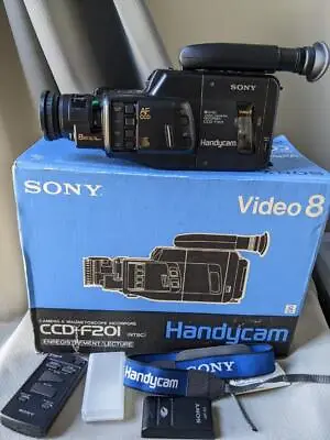 Vintage SONY Handycam CCD-F201 Camcorder VIDEO 8 • $16.95