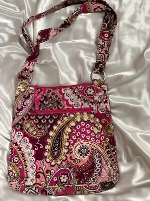 Vera Bradley Hipster Very Berry Paisley Pink Crossbody Purse Shoulder Bag Ziptop • $12.50