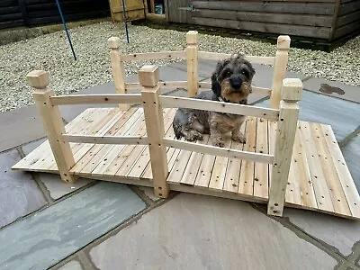 Wooden Garden Bridge Outdoor Pond Walkway Lawn With Side Railing. • £35