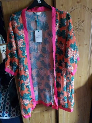 £8 • Buy Avon Size 18-20 Tabitha Webb Sheer Beach Kaftan Orange & Pink