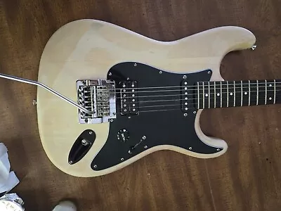 Fender Stratocaster Mij Japan • $250