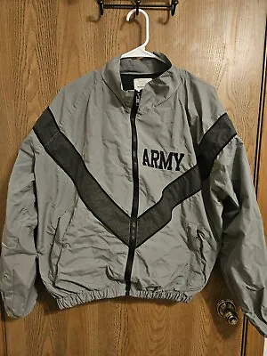 Army IPFU Jacket Mens Gray Small Regular Full Zip Military  • $20