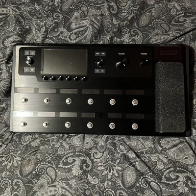 £820 • Buy Line 6 Helix Floor Amp & FX Modelling Unit With Original Box