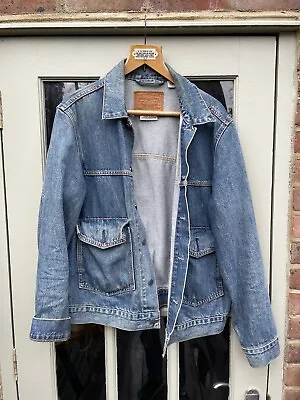 Vintage Denim Levi’s Premium Jacket • £25