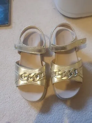 Girls Gold Leather Sandals Uk 2 • £40