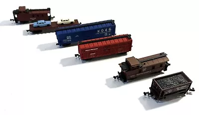 6 N Scale Cars Two Caboose’s 2 Box Cars Flat And Hopper • $19.95