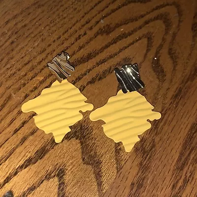 J CREW Mustard Silver Puzzle Piece Jagged Edge Lightweight Earrings SEXY ❤️tb133 • $27