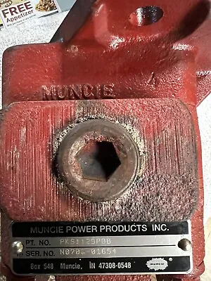 Hydraulic Red Muncie Pto Pump • $500